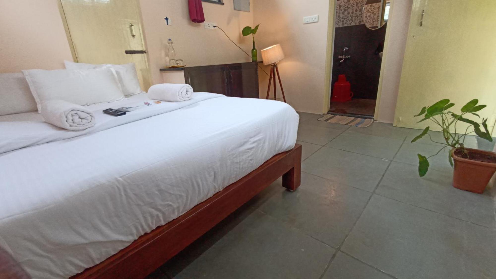 Wow Farm House Auroville Buitenkant foto