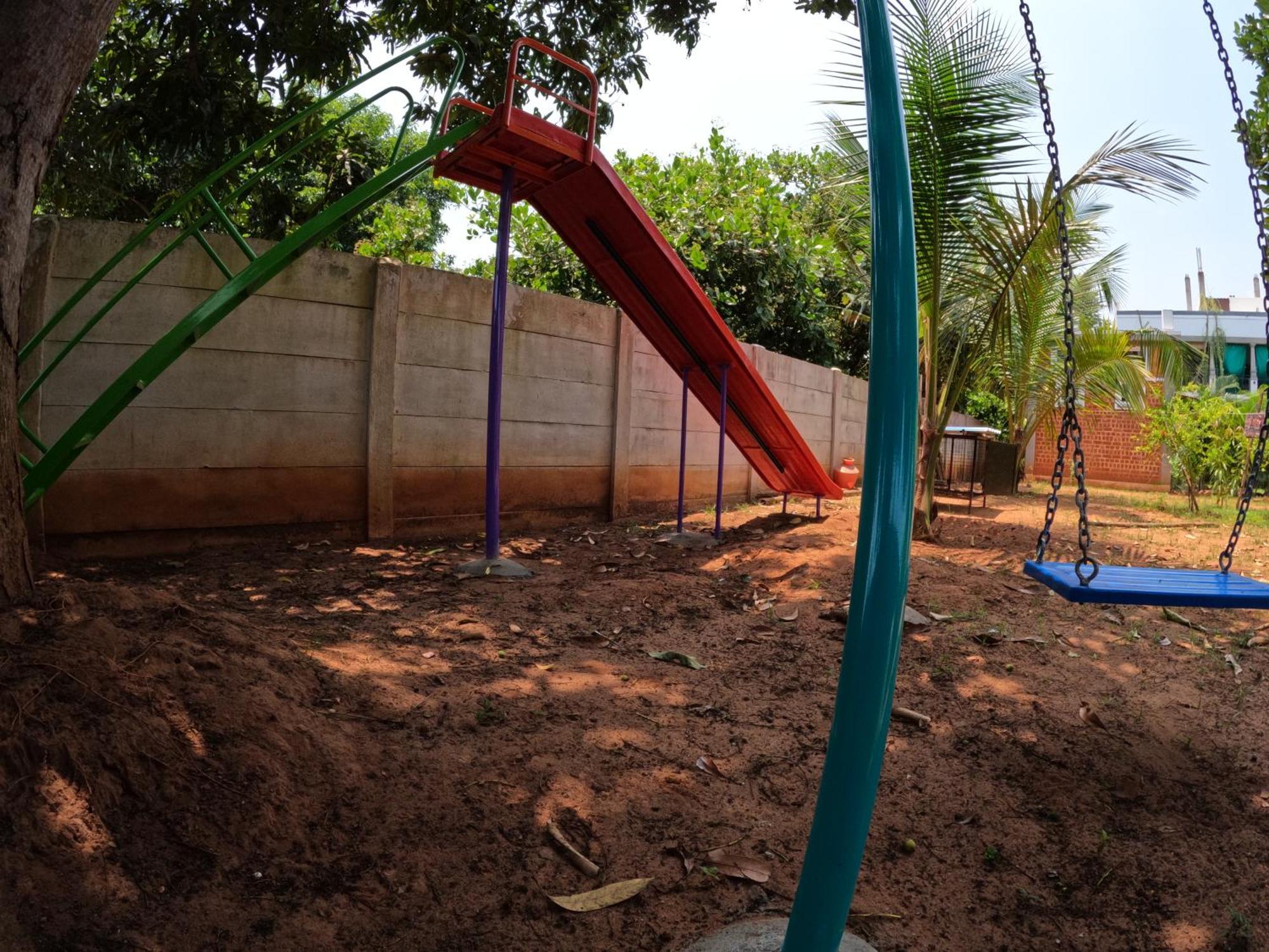 Wow Farm House Auroville Buitenkant foto